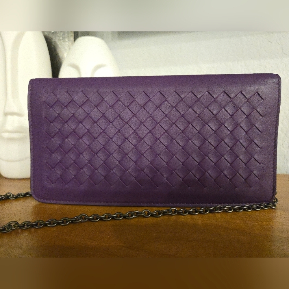 Bottega Veneta Intrecciato Wallet on Chain – Purple EUC Authentic - Picture 7 of 17
